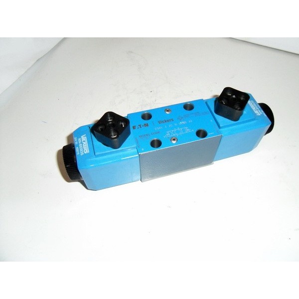 Solenoid direct. control valve