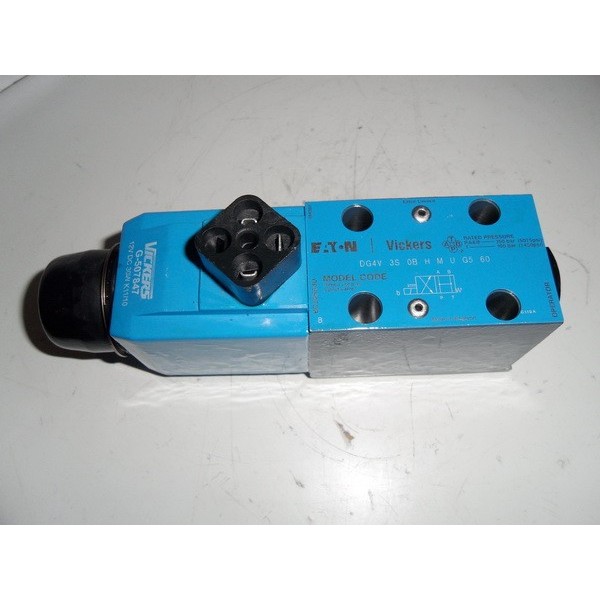 Solenoid direct. control valve