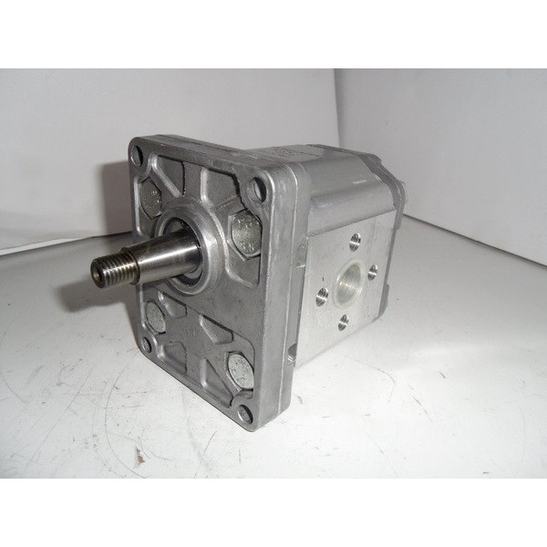 Banked directional valve