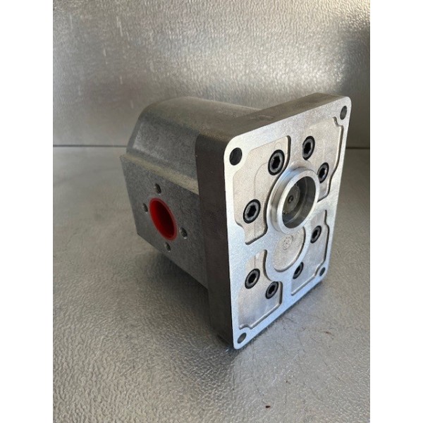 Pompe à engrenage modulaire arrière