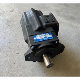 Pompe hydraulique à palettes