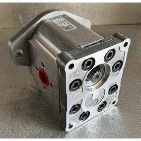 Pompe à engrenage avant