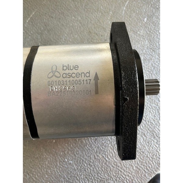 Pompe à engrenage double