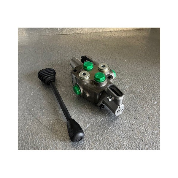 Distributeur avec commande manuelle