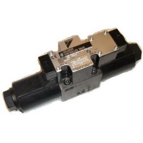 Banked directional valve