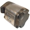 Flow divider valve