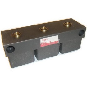 Adaptor