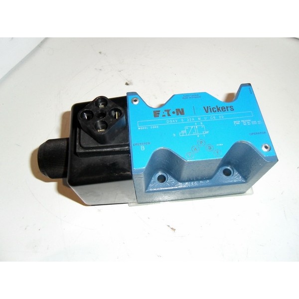 Solenoid direct. control valve