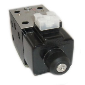 Solenoid direct. control valve