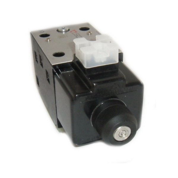 Solenoid direct. control valve