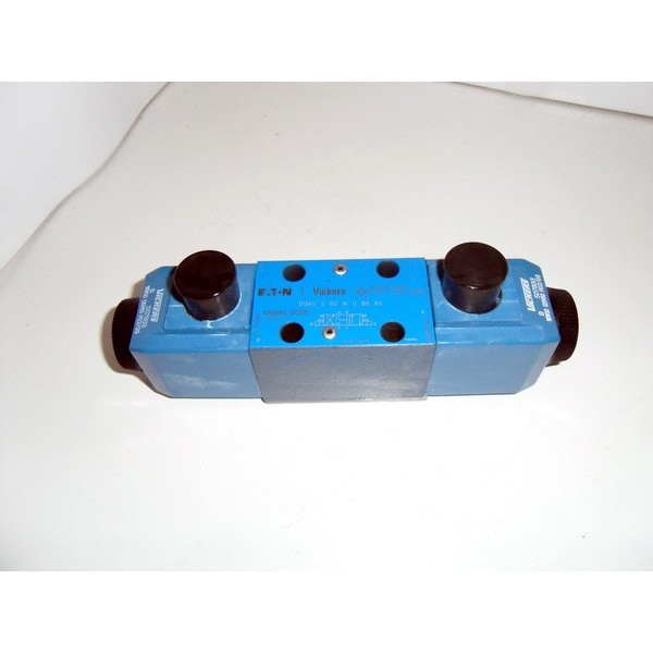 Solenoid direct. control valve