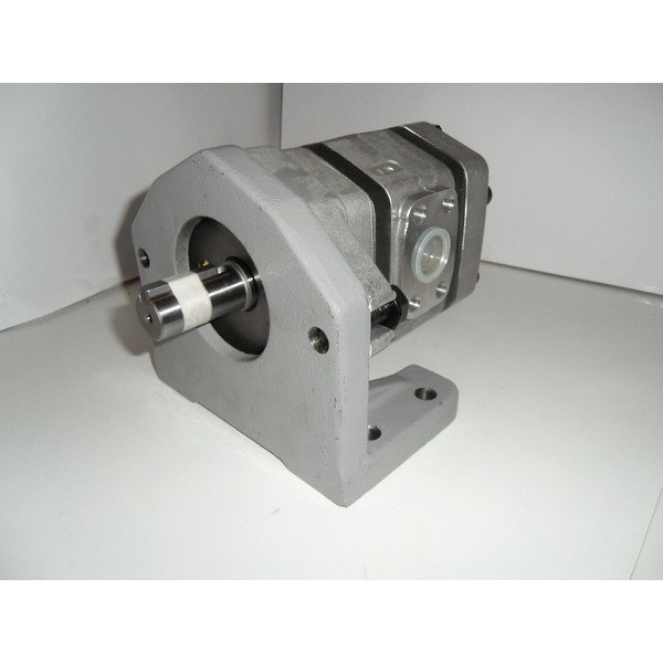 Piston pump