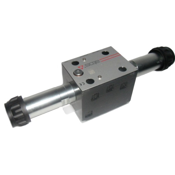 Solenoid direct. control valve